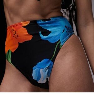 TOPSHOP Bikini Bottoms